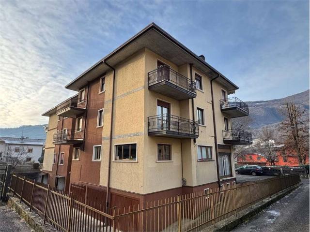 Appartamento in vendita a Sant'Omobono Terme BG