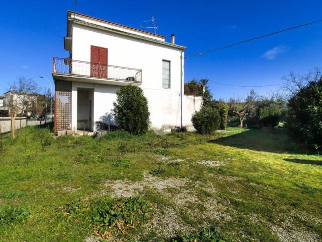 Appartamento in vendita a Sant'Omero TE