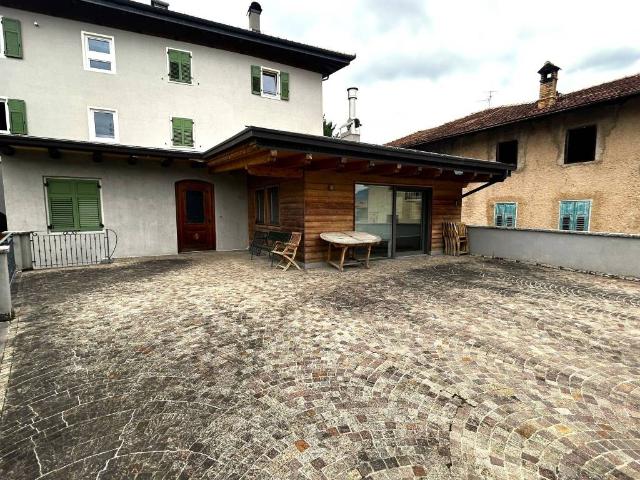 Appartamento in vendita a Sanzeno TN