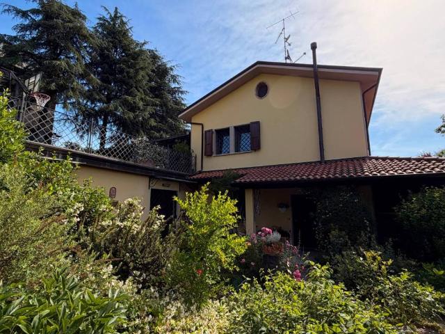 Appartamento in vendita a Sasso Marconi BO