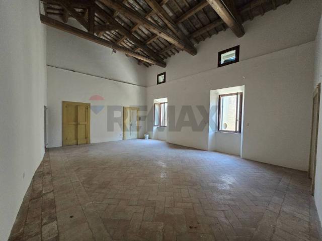 Appartamento in vendita a Sassoferrato AN