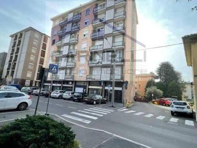 Appartamento in vendita a Saronno VA