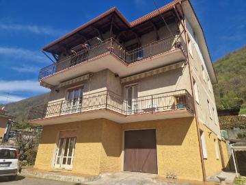 Appartamento in vendita a Sarezzo BS