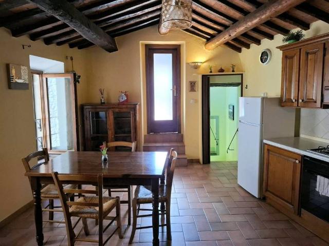 Appartamento in vendita a Sarteano SI
