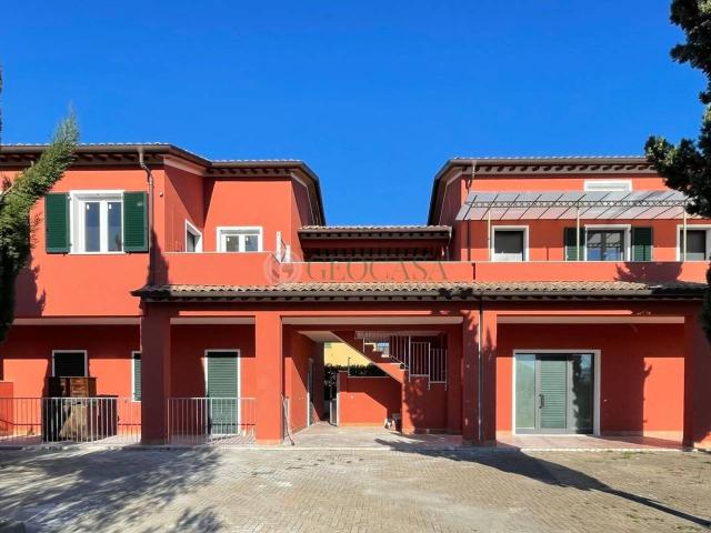 Appartamento in vendita a Sarzana