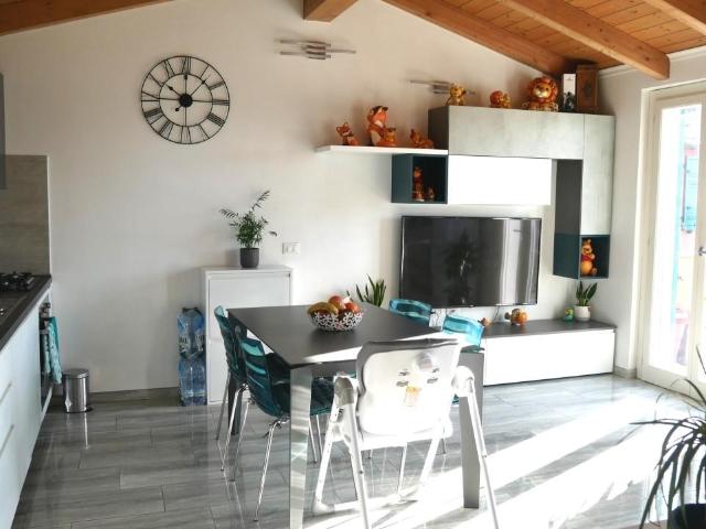 Appartamento in vendita a Sarzana