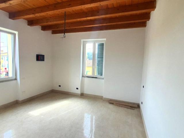 Appartamento in vendita a Sarzana SP
