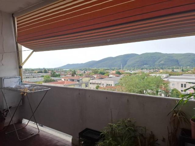 Appartamento in vendita a Sarzana SP