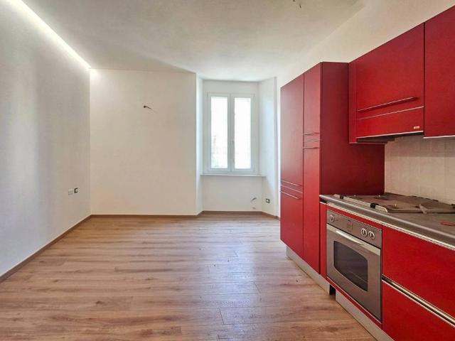 Appartamento in vendita a Sarzana SP