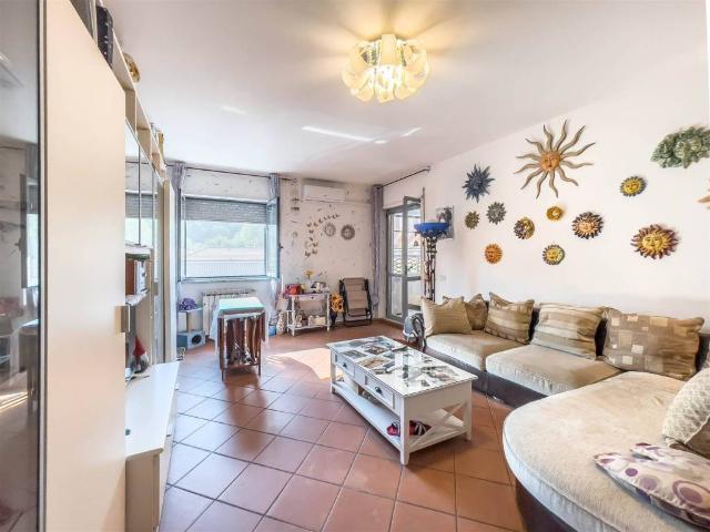Appartamento in vendita a Sarzana SP