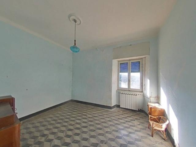 Appartamento in vendita a Sarzana SP