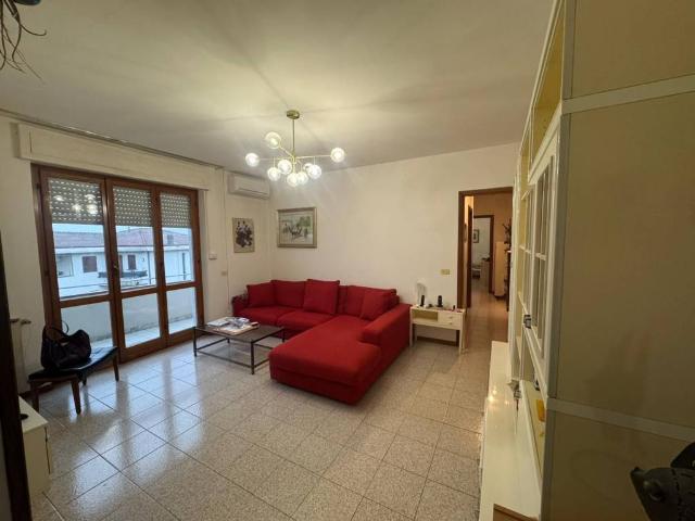Appartamento in vendita a Sarzana SP