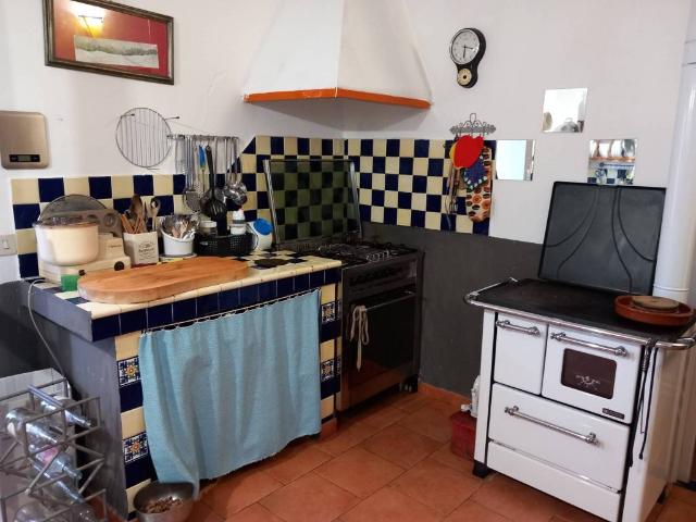 Appartamento in vendita a Sarzana SP