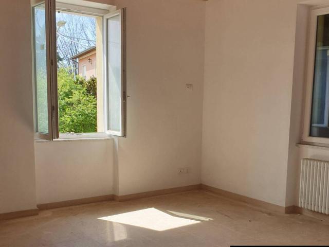 Appartamento in vendita a Sarzana SP