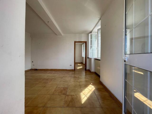 Appartamento in vendita a Sarzana SP
