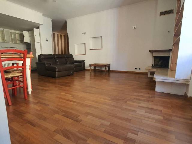 Appartamento in vendita a Sarzana SP