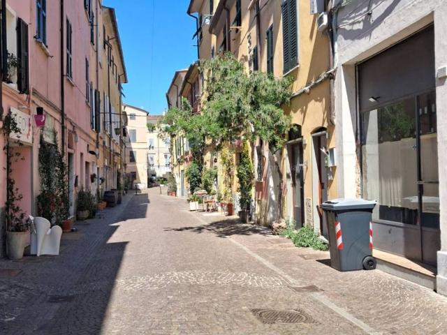 Appartamento in vendita a Sarzana SP