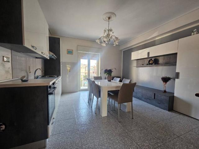Appartamento in vendita a Savoca ME