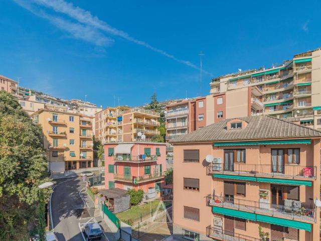 Appartamento in vendita a Savona SV