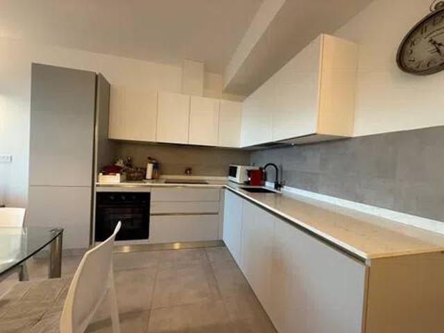 Appartamento in vendita a Savona SV