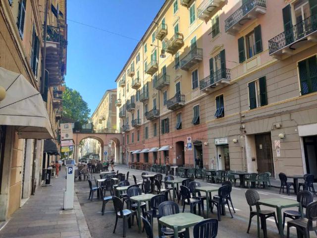 Appartamento in vendita a Savona SV