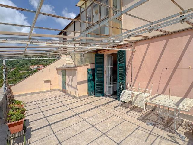 Appartamento in vendita a Savona SV