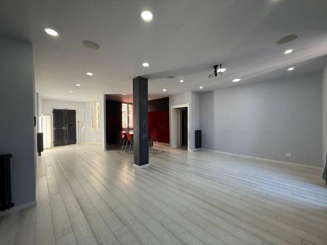 Appartamento in vendita a Savona SV