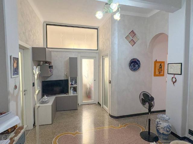 Appartamento in vendita a Savona SV