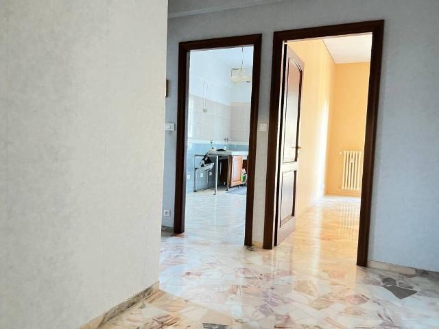 Appartamento in vendita a Savona SV