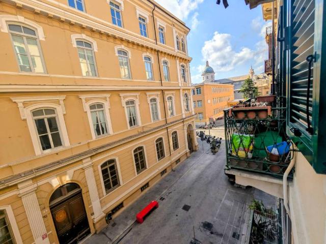 Appartamento in vendita a Savona SV