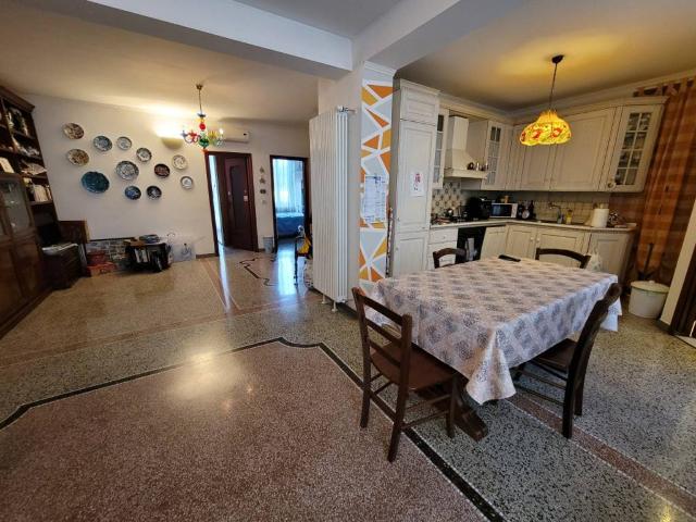 Appartamento in vendita a Savona SV