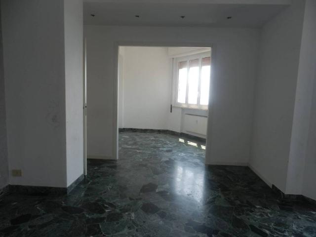 Appartamento in vendita a Savona SV