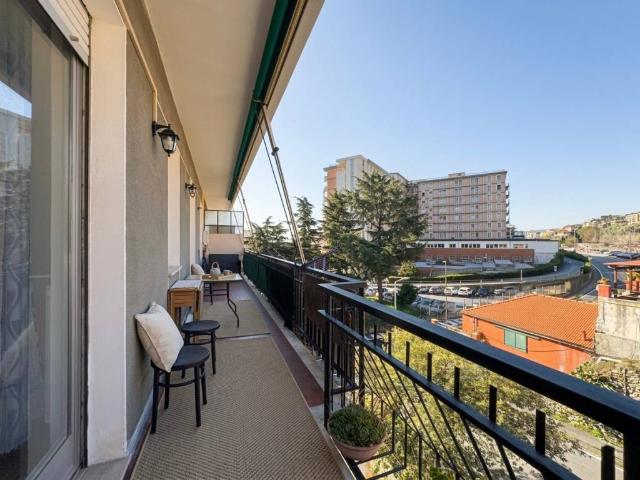 Appartamento in vendita a Savona SV