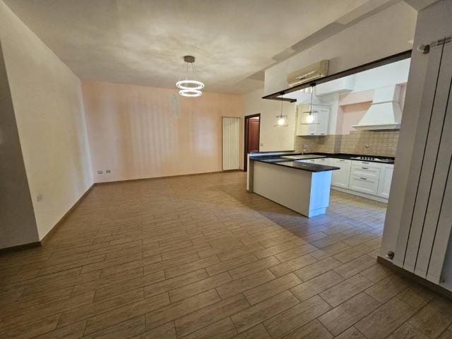 Appartamento in vendita a Savona SV