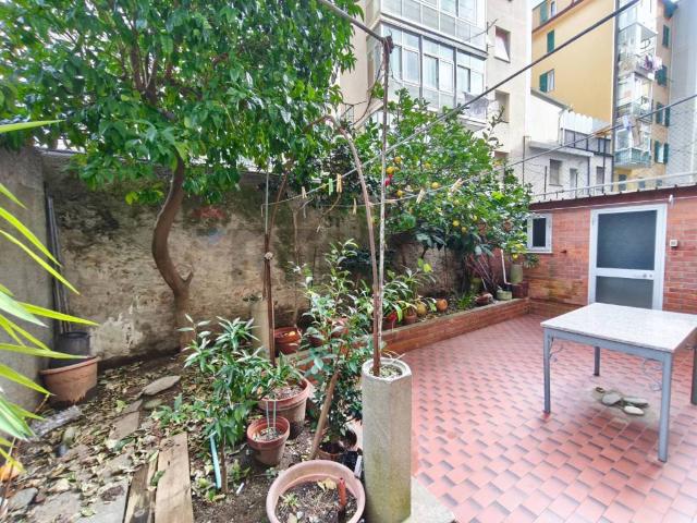 Appartamento in vendita a Savona SV