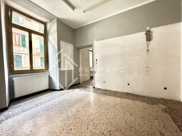 Appartamento in vendita a Savona SV