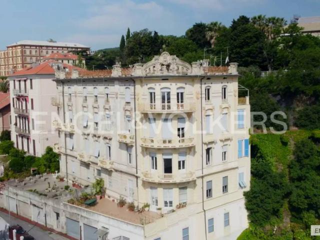 Appartamento in vendita a Savona SV