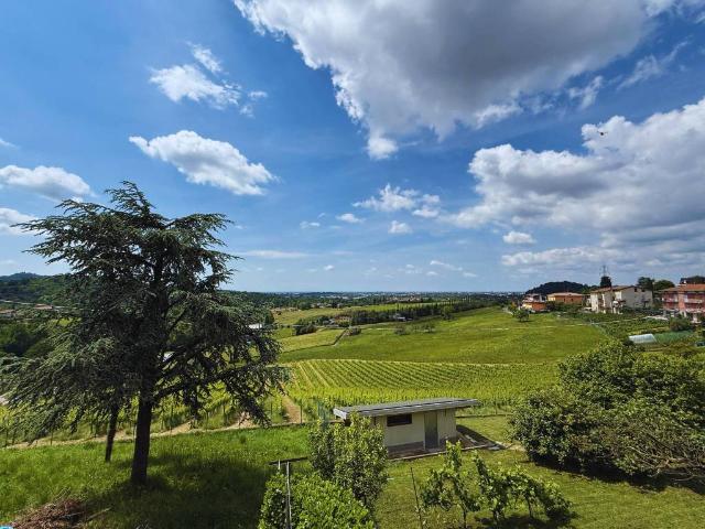 Appartamento in vendita a Scanzorosciate BG