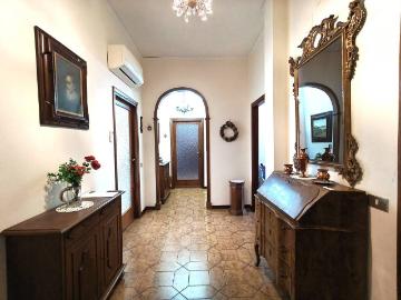 Appartamento in vendita a Scandicci FI