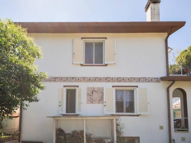 Villa in vendita a Scandriglia RI