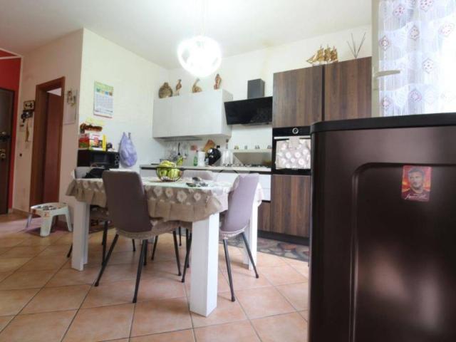 Appartamento in vendita a Scandriglia RI
