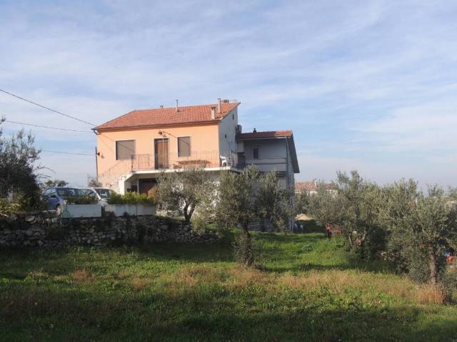 Appartamento in vendita a Scafa PE
