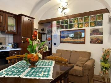 Appartamento in vendita a Scapoli