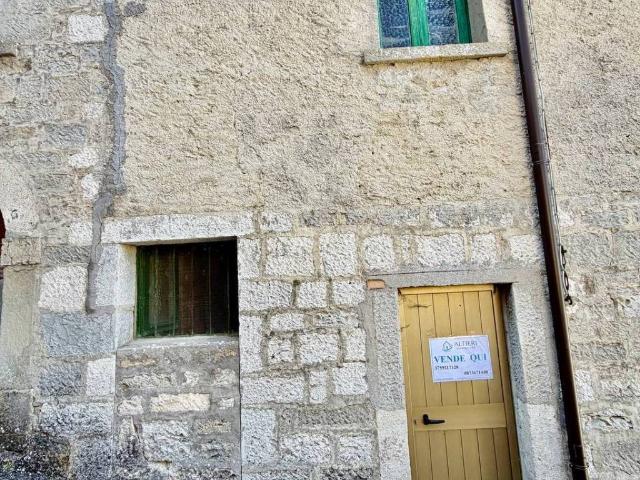 Appartamento in vendita a Schiavi di Abruzzo CH