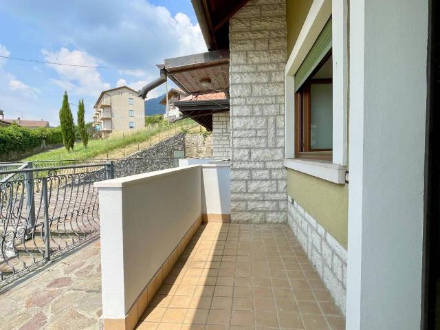 Appartamento in vendita a Schio VI
