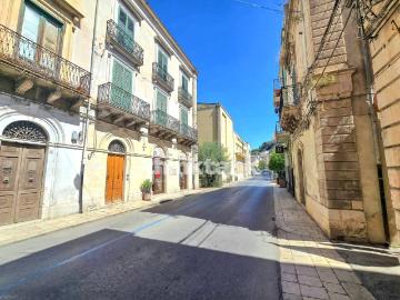 Appartamento in vendita a Scicli RG