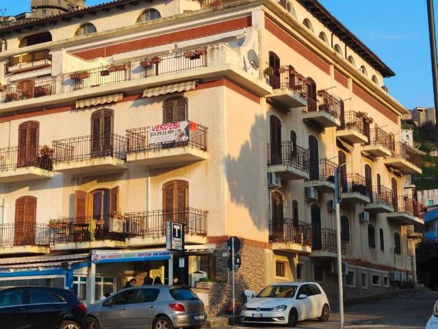 Appartamento in vendita a Scilla RC