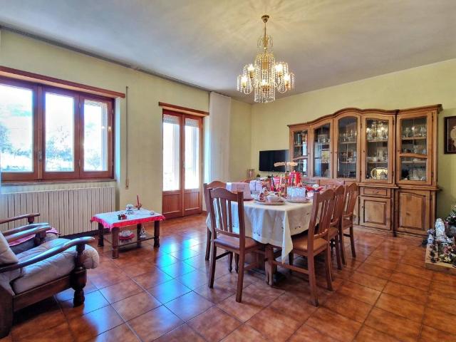 Casa indipendente in vendita a Scoppito AQ