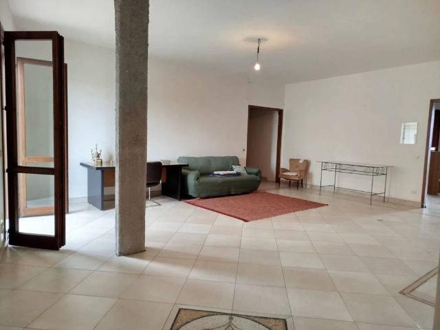 Appartamento in vendita a Scordia CT