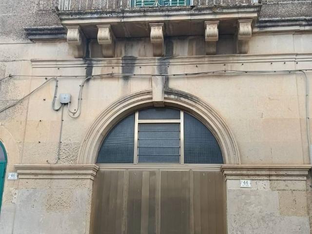 Appartamento in vendita a Scorrano LE